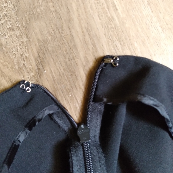 East 5th black A-line maxi skirt size 8 - Picture 5 of 6